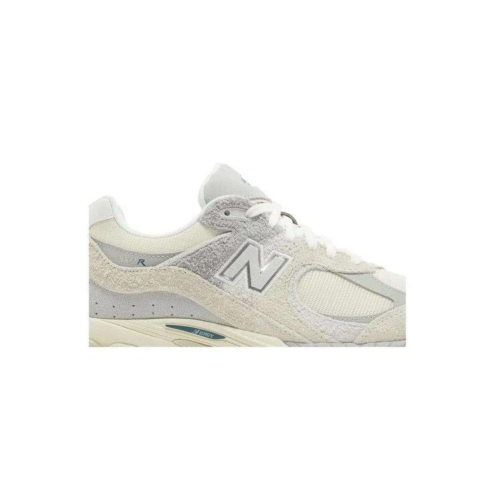 Кроссовки New Balance 2002R 'Linen' 2