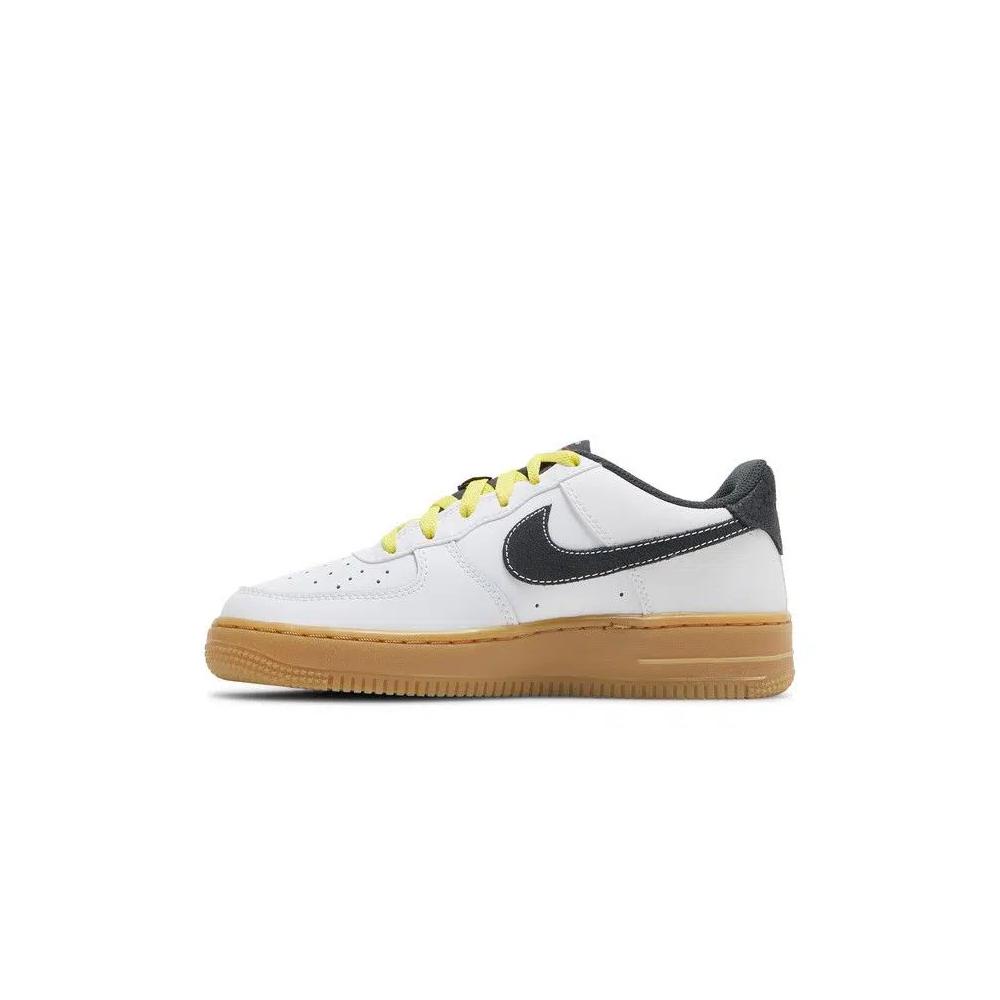 Кроссовки Nike Air Force 1 LV8 GS 'Go the Extra Smile' 3