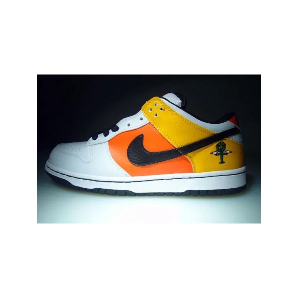 Кроссовки Nike Dunk Low Pro SB 'Raygun' 1