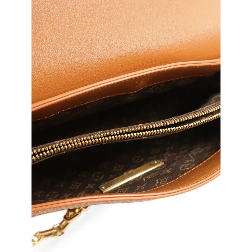 MM Dauphine Soft shoulder bag 6