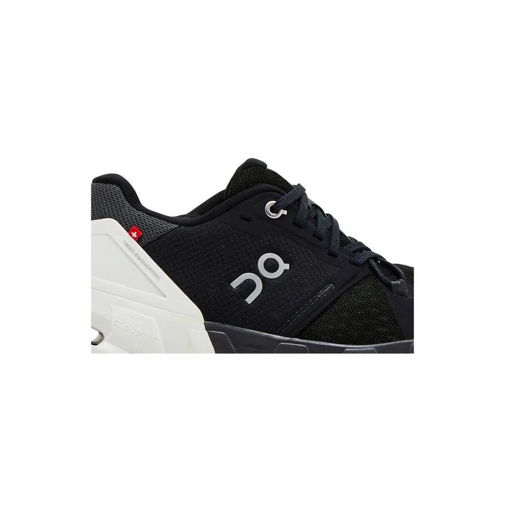Кроссовки ON Wmns Cloudflyer 4 'Black White' 2