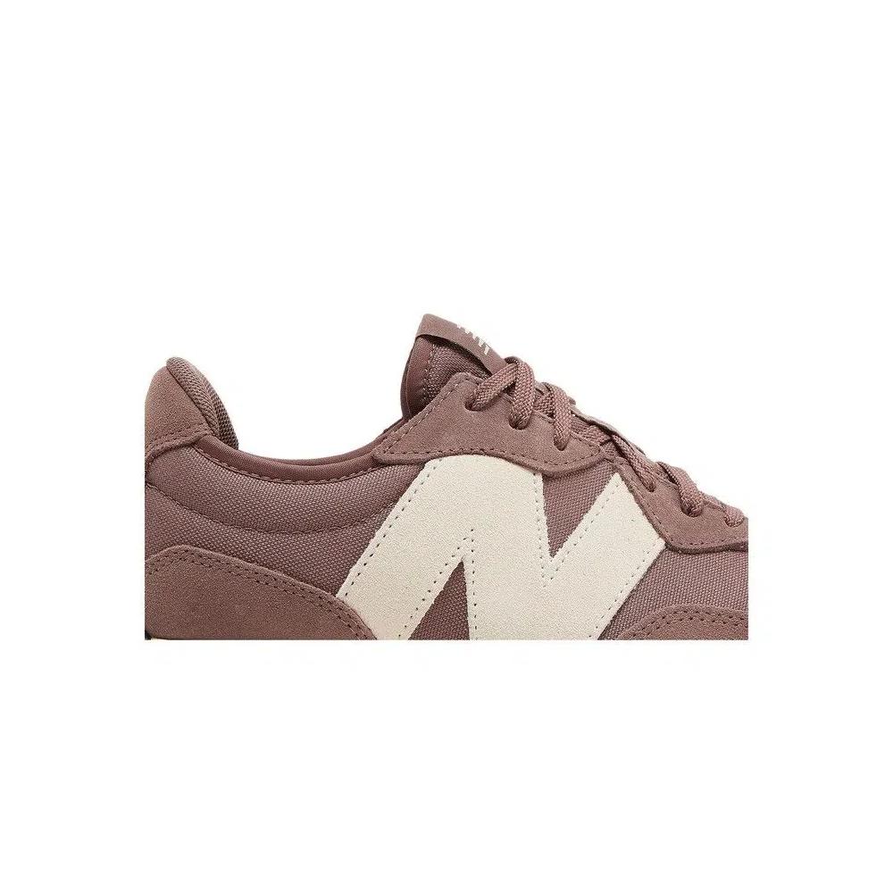 Кроссовки New Balance Wmns 327 «Black Fig» 2