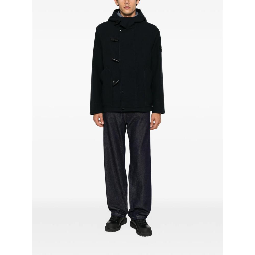 toggle-fastening hooded jacket 2