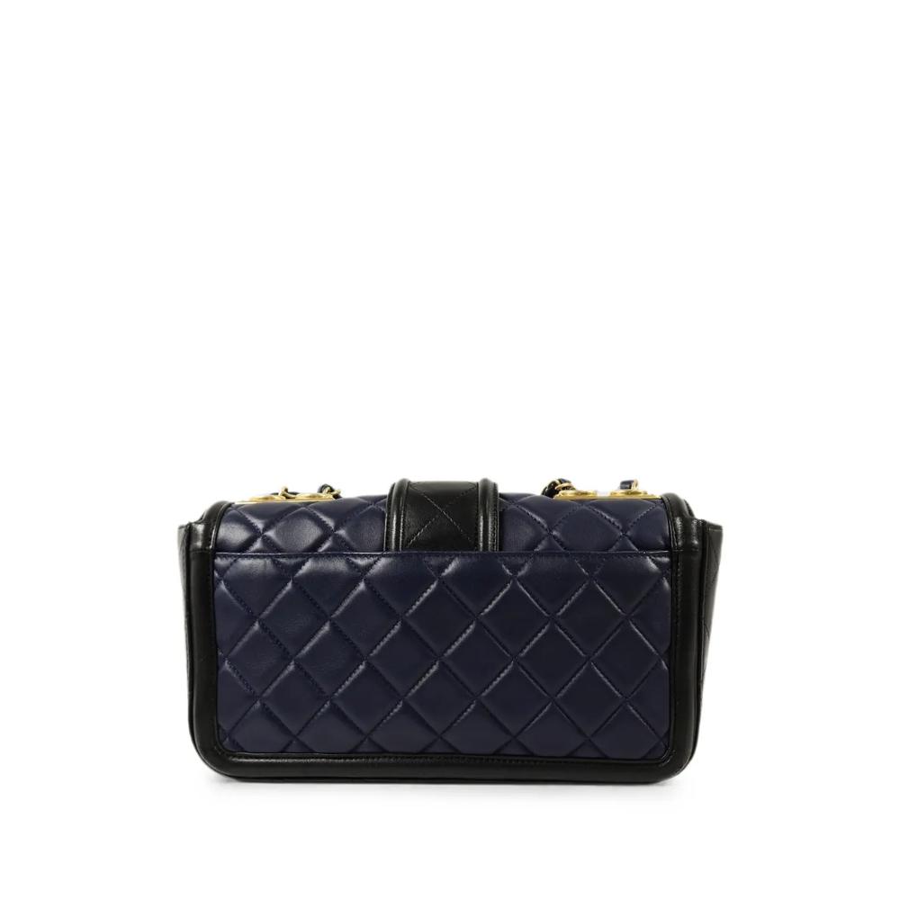 Сумка на плечо с поворотным замком 2