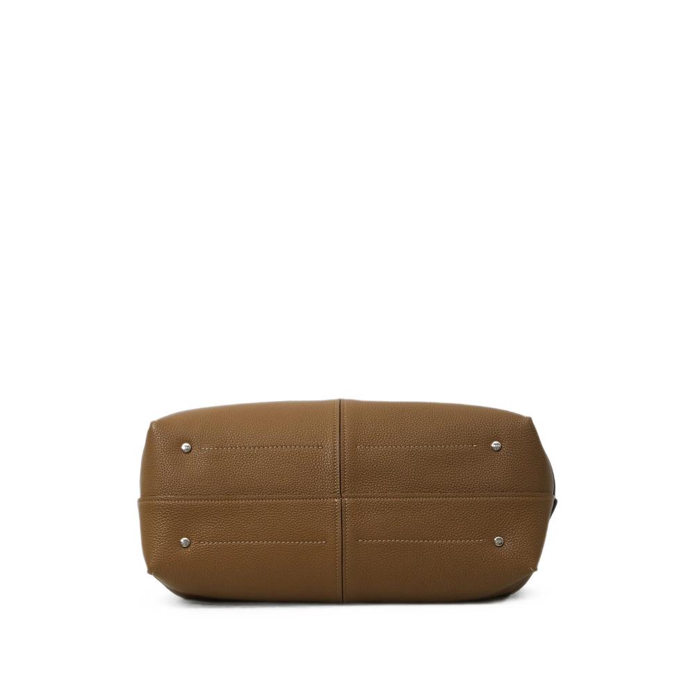 hammered leather tote bag 3