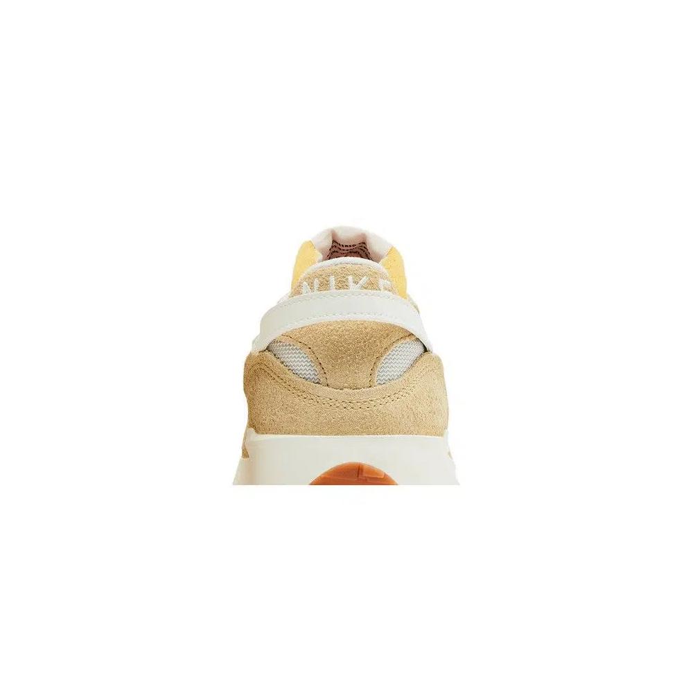 Кроссовки Nike Wmns Waffle Debut Vintage 'Light Bone Sail' 7