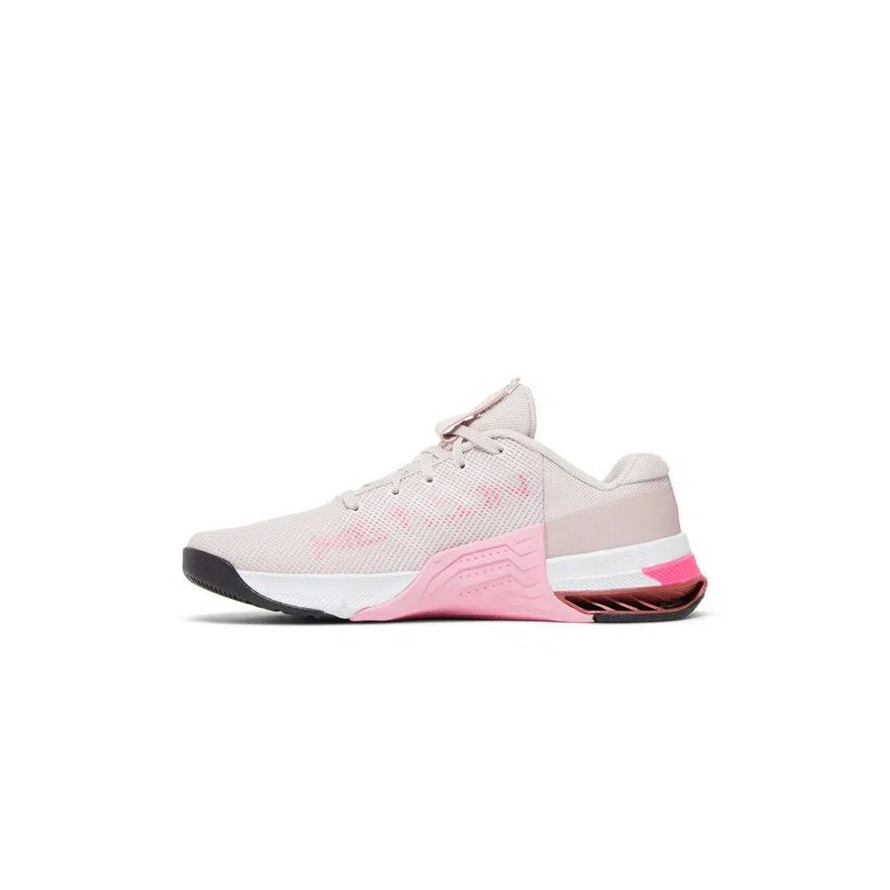 Кроссовки Nike Wmns Metcon 8 'Barely Rose' 3