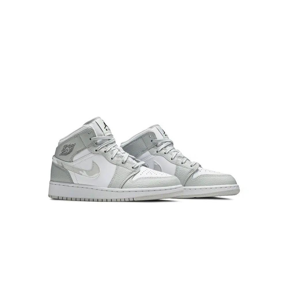 Кроссовки Air Jordan 1 Mid SE GS 'Swoosh Logo - Grey Camo' 8