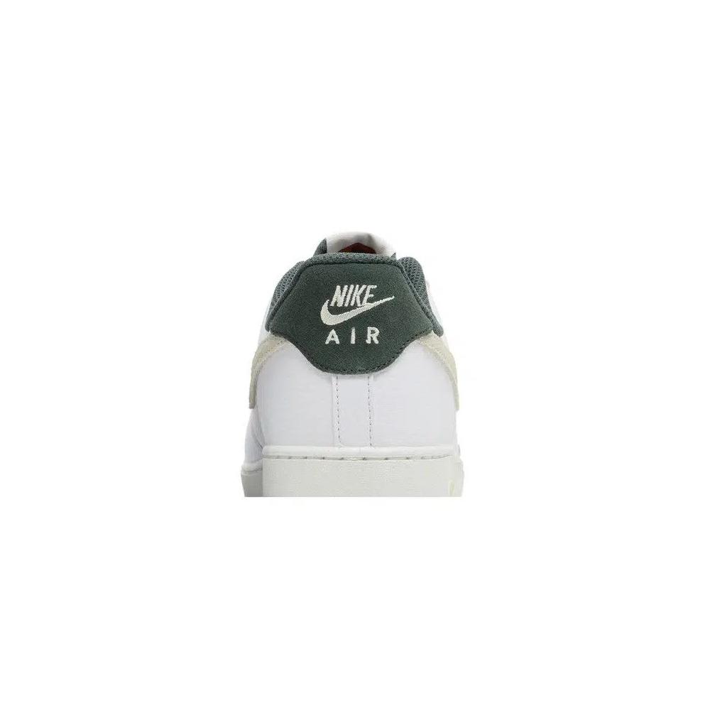 Кроссовки Nike Air Force 1 '07 LV8 'Vintage Green' 7