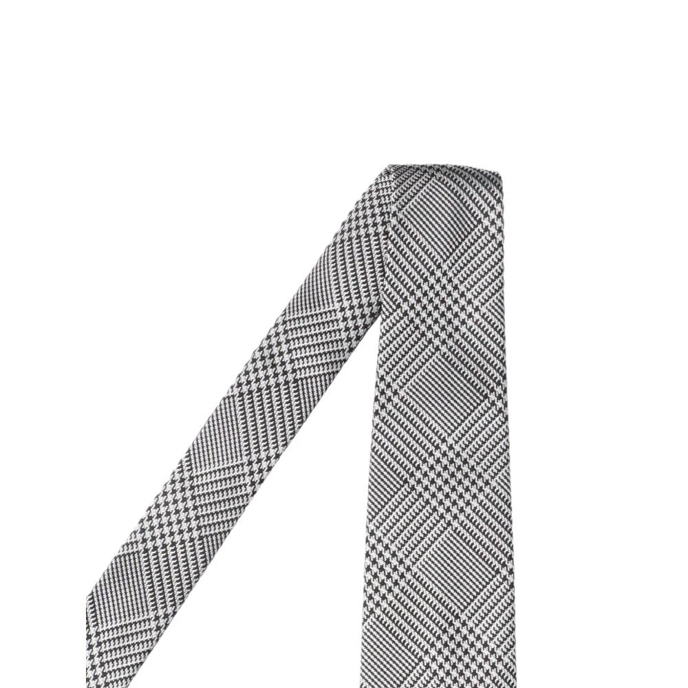 Prince of Wales check tie 3