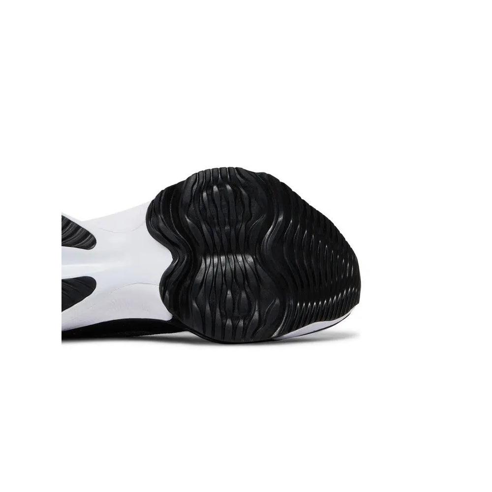 Кроссовки Nike Air Zoom Tempo NEXT% Flyknit 'Black White' 5