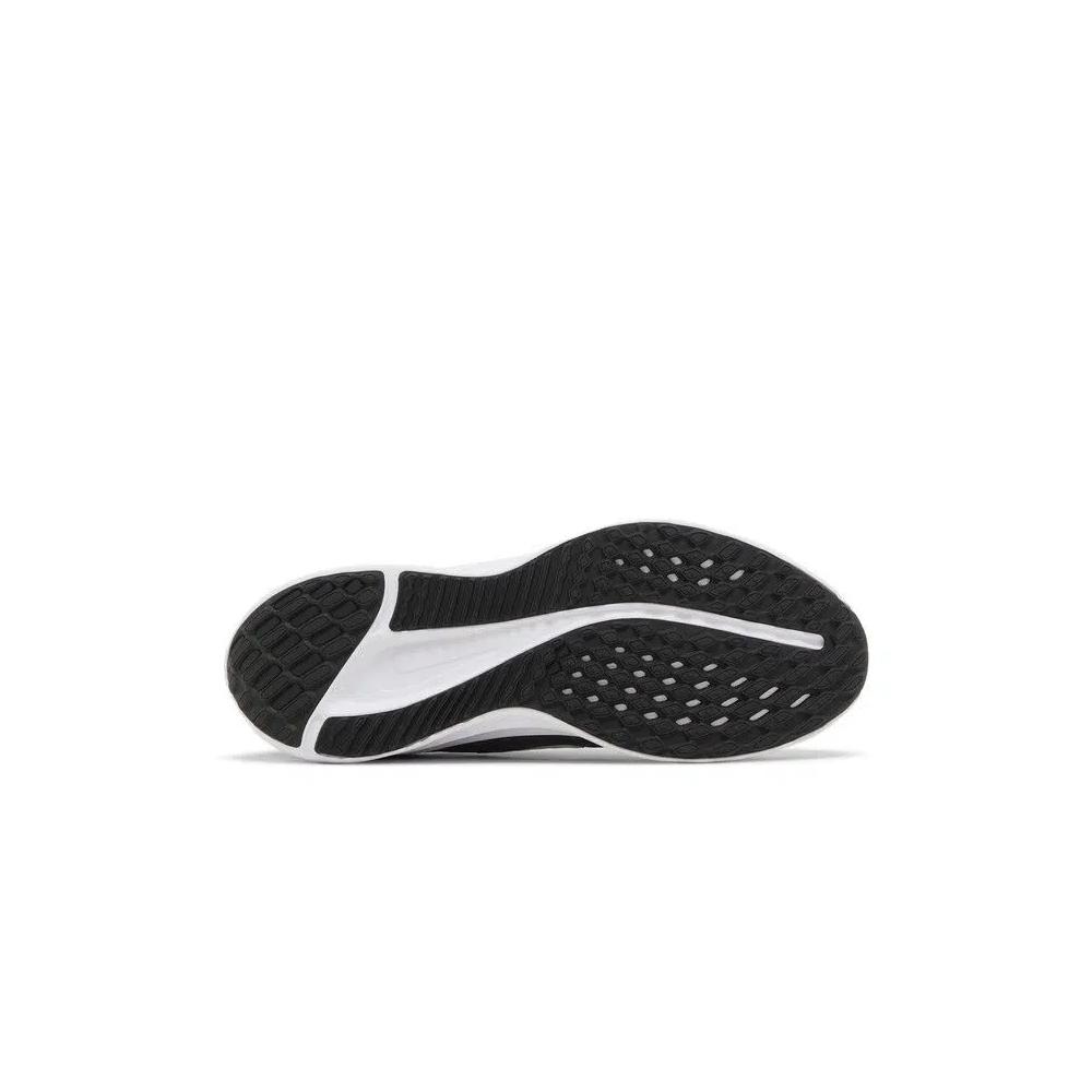Кроссовки Nike Wmns Quest 5 'Black Iron Grey' 4
