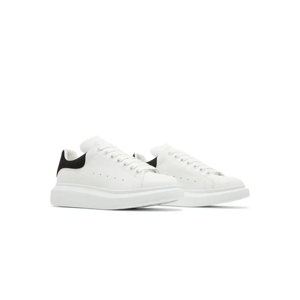 Кроссовки Alexander McQueen Wmns Oversized Sneaker «Белый Чёрный» 8