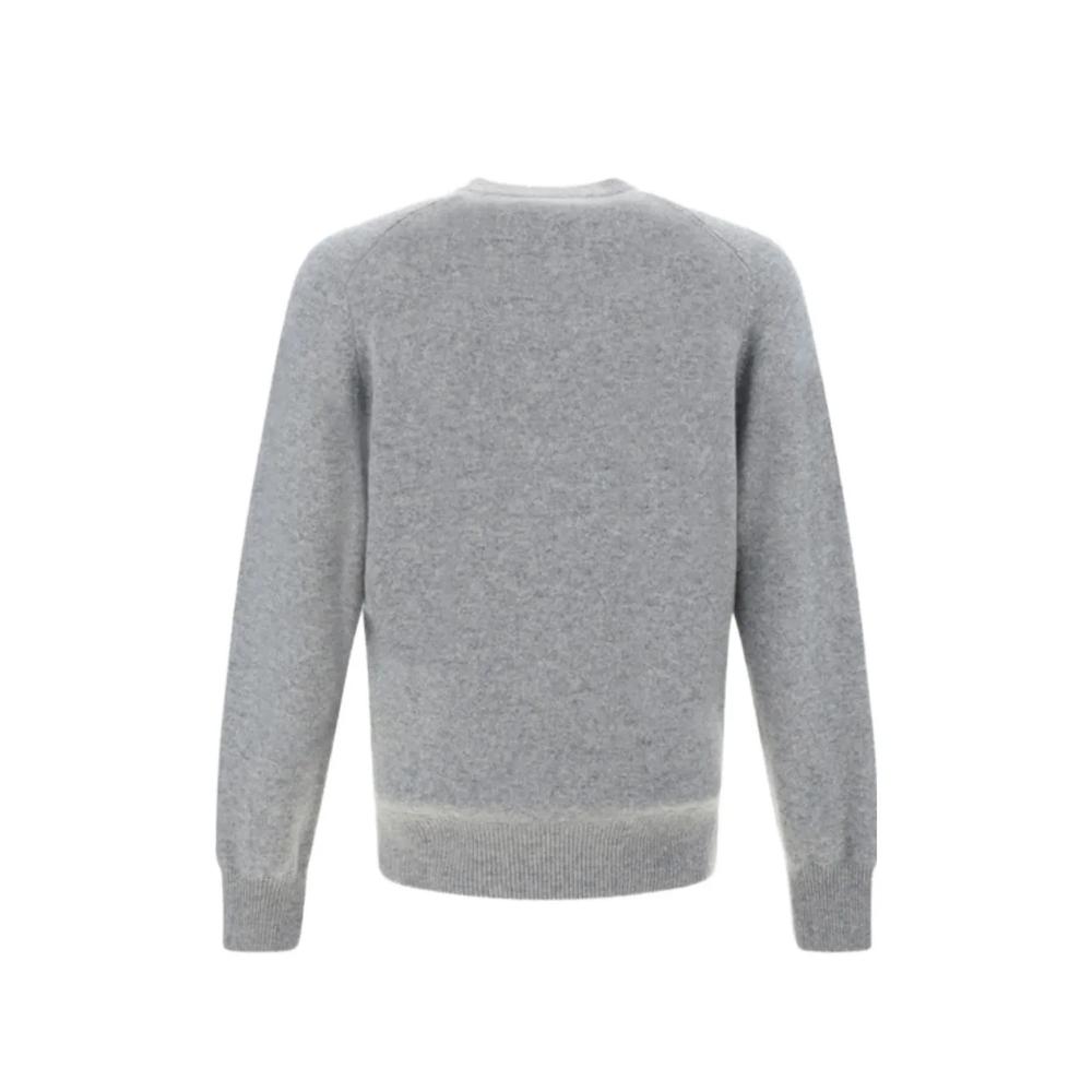 V-neck cashmere sweater 2