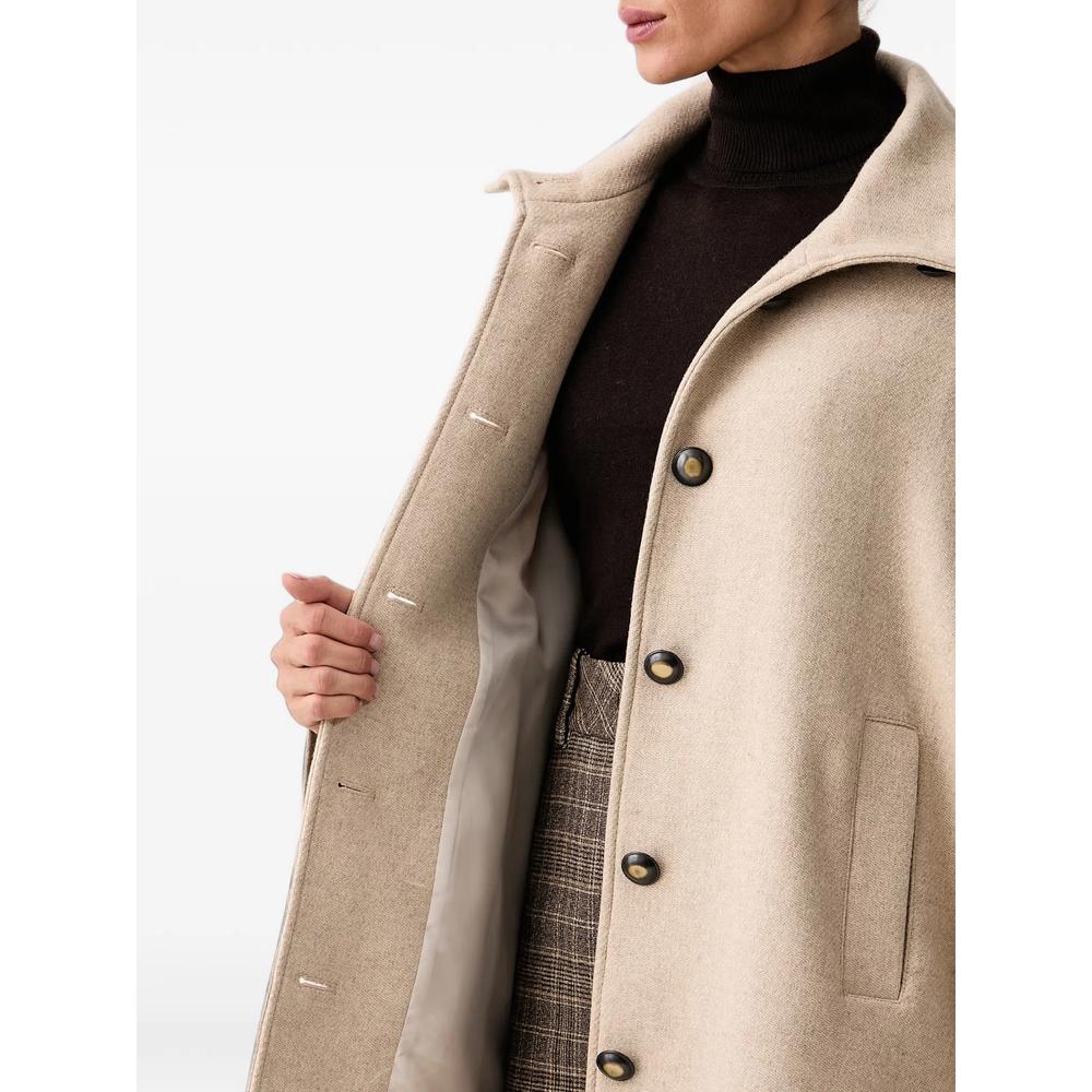 wool cloth cape with buttons 6