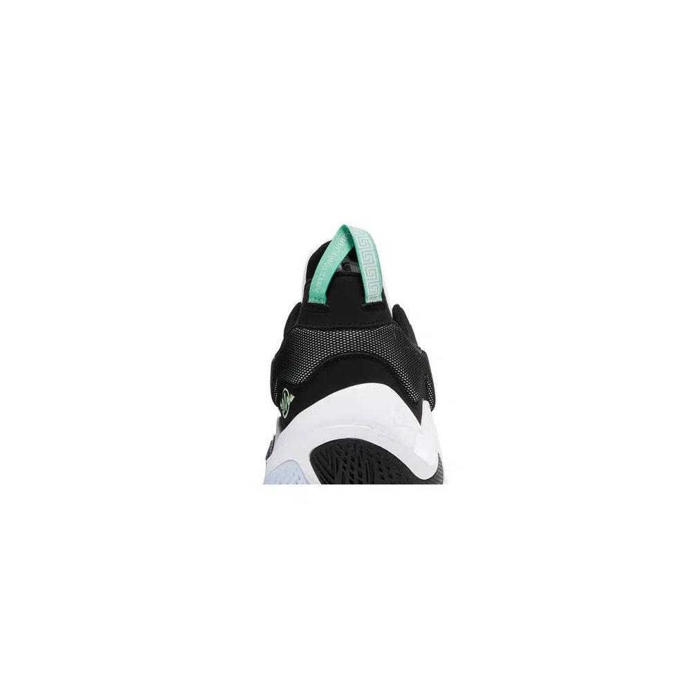 Кроссовки Nike Giannis Immortality 2 'White Black Volt' 7