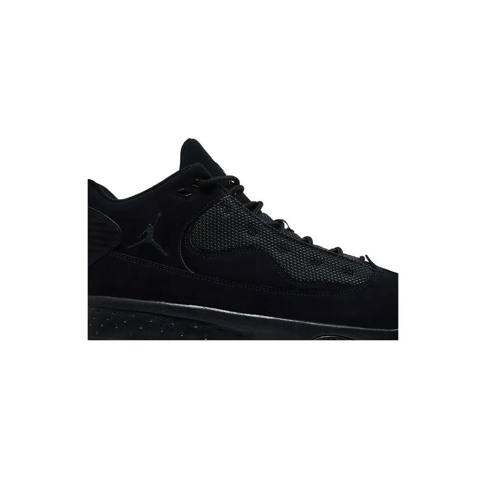 Кроссовки Air Jordan Max Aura 2 «Black» 2