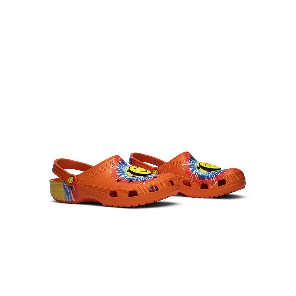 Кроссовки Chinatown Market x Crocs Clog 'Tie Dye Smiley' 8