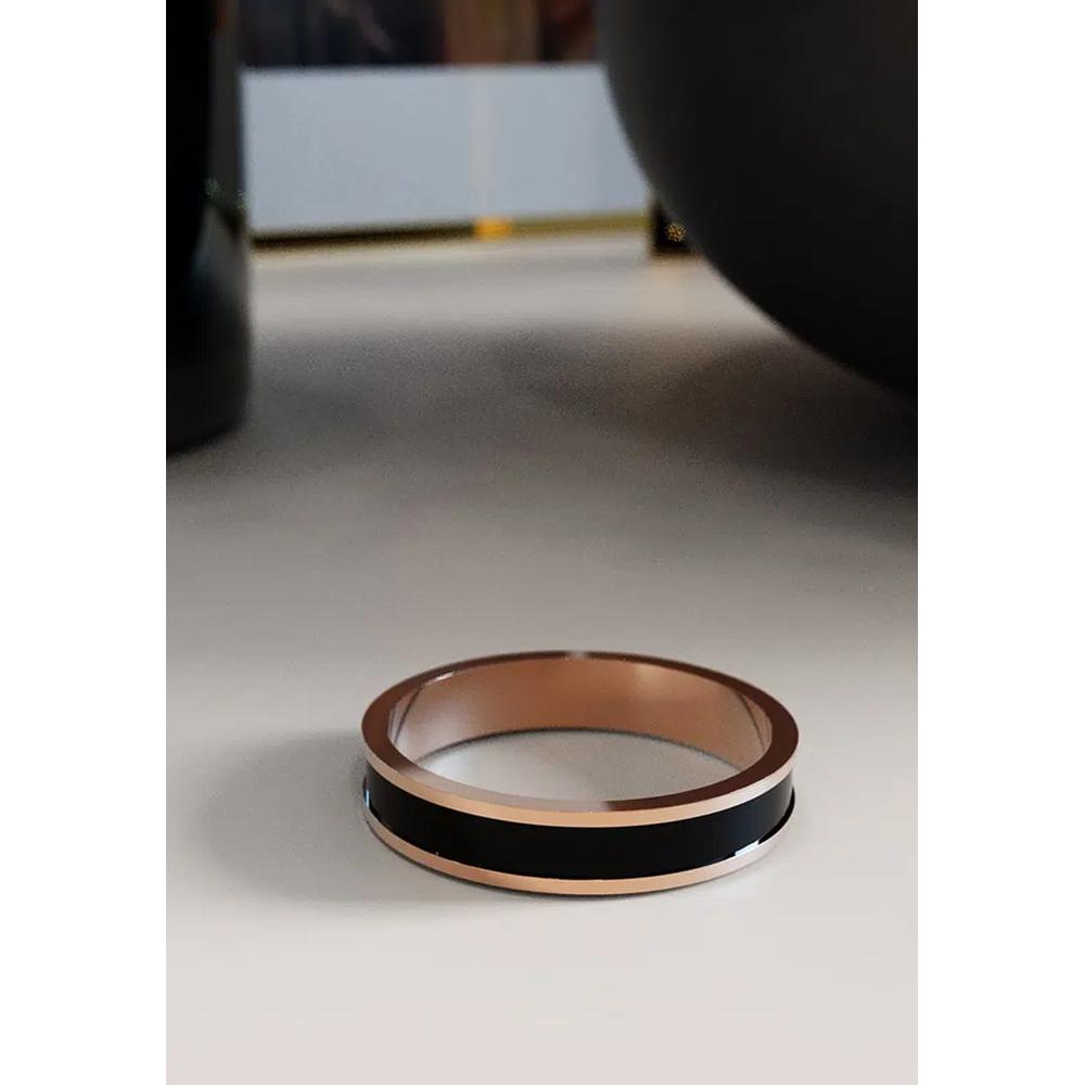 Ceres Timeless Ring Черное эмалевое кольцо в розовом золоте 2