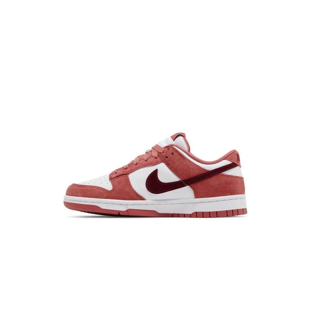 Кроссовки Nike Wmns Dunk Low «Valentine's Day 2024» 3