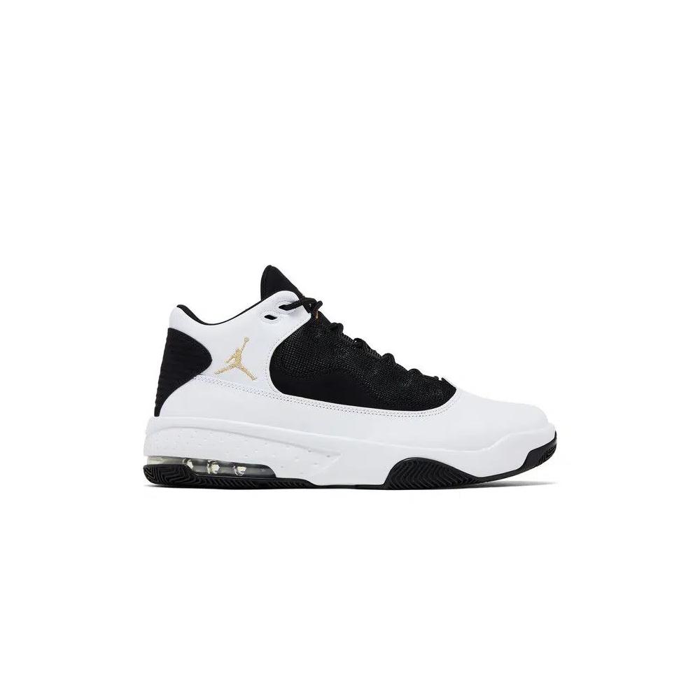 Кроссовки Air Jordan Max Aura 2 'White Black Gold' 1