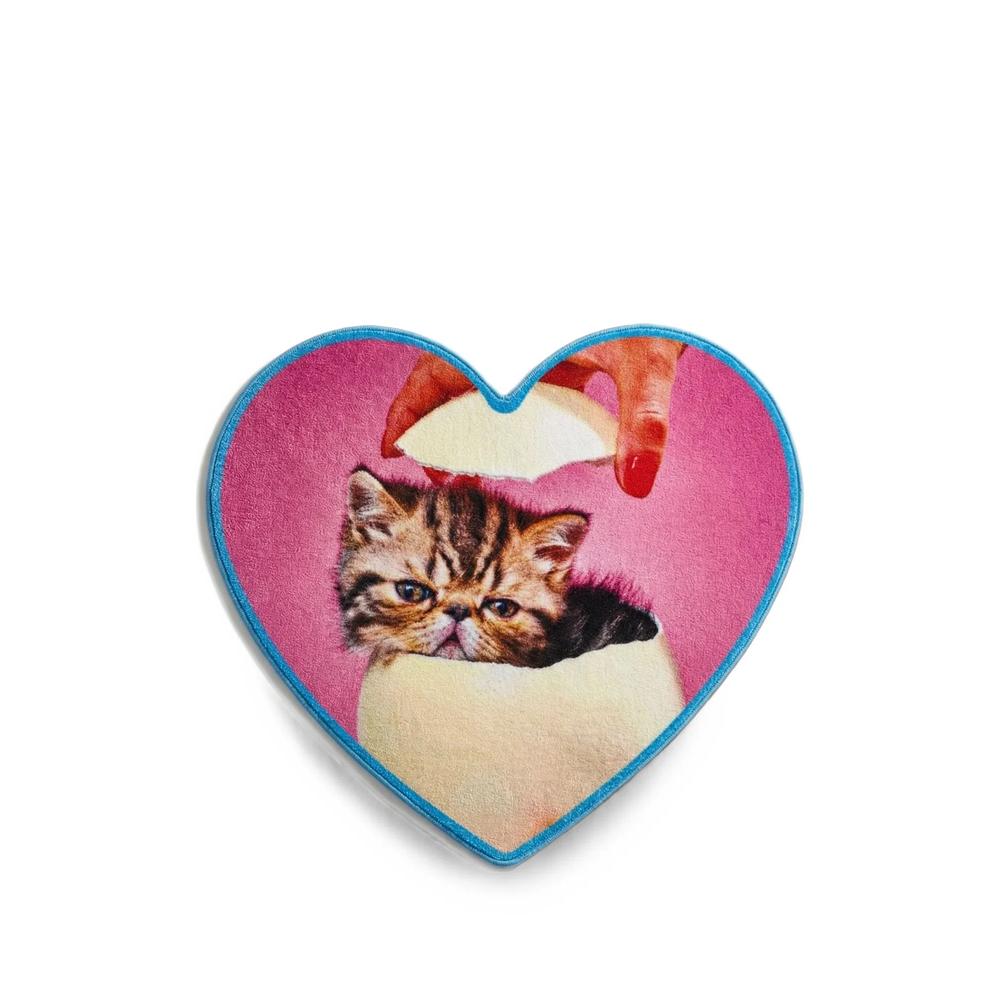 Toiletpaper Cat Surprise bath mat 1