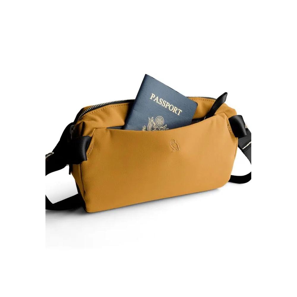 Bellroy Classic Sling 3L — Верблюжий 5