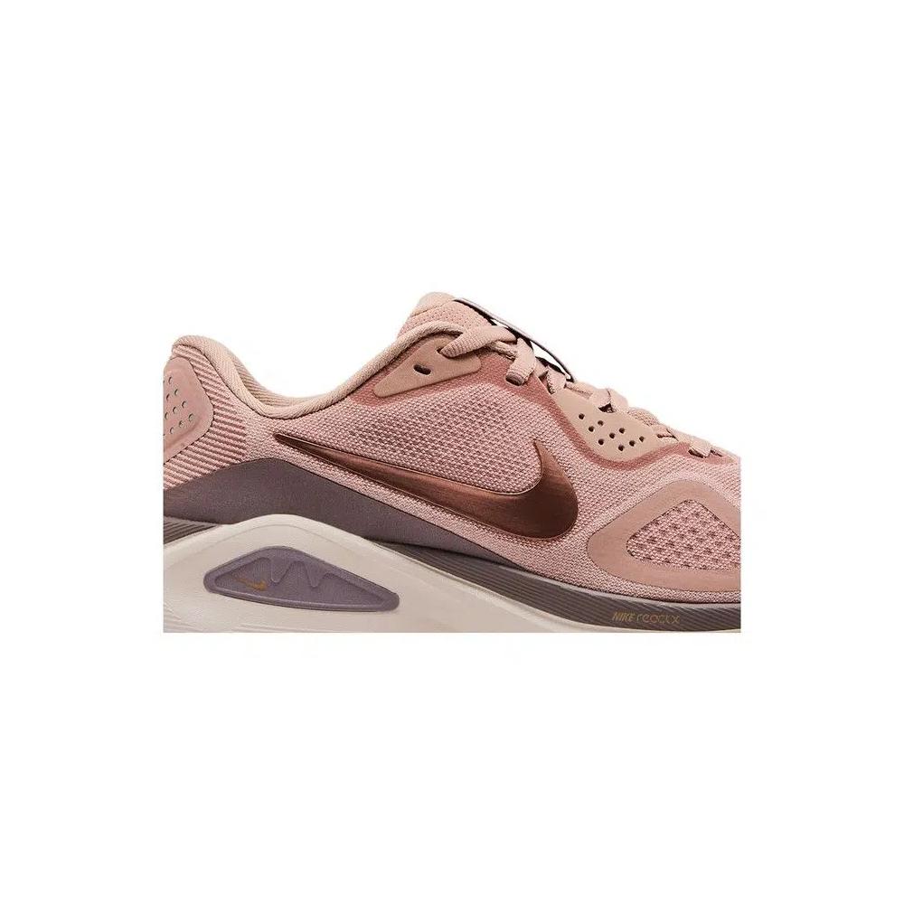 Кроссовки Nike Wmns Structure 26 'Particle Pink Rose Gold' 2
