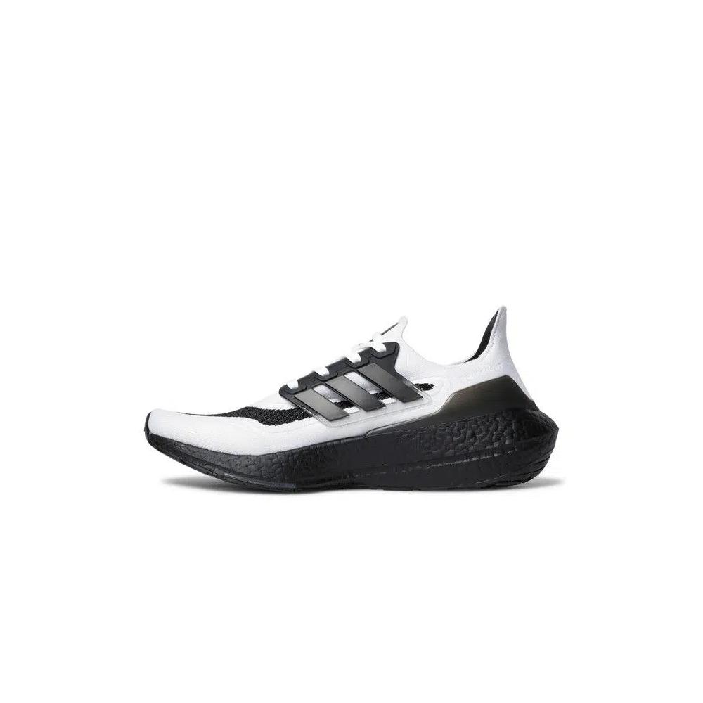 Кроссовки adidas UltraBoost 21 'Oreo' 3