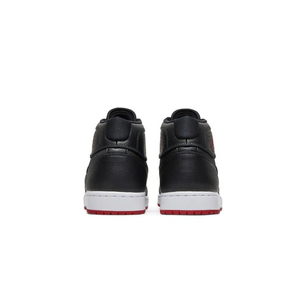 Повседневные Air Jordan Access 'Black Gym Red' 6