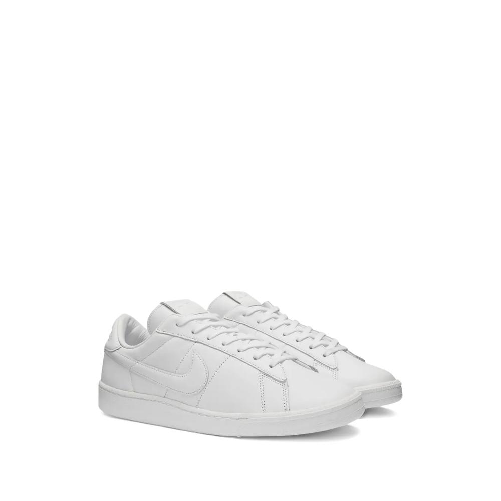 Кроссовки с тисненым логотипом из коллаборации с Nike 2