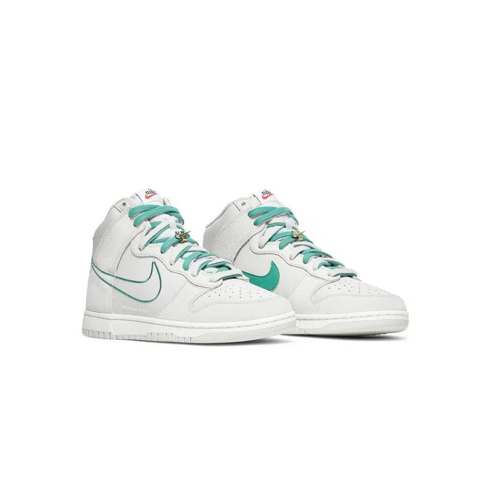 Кроссовки Nike Dunk High SE GS 'First Use Pack - Green Noise' 8