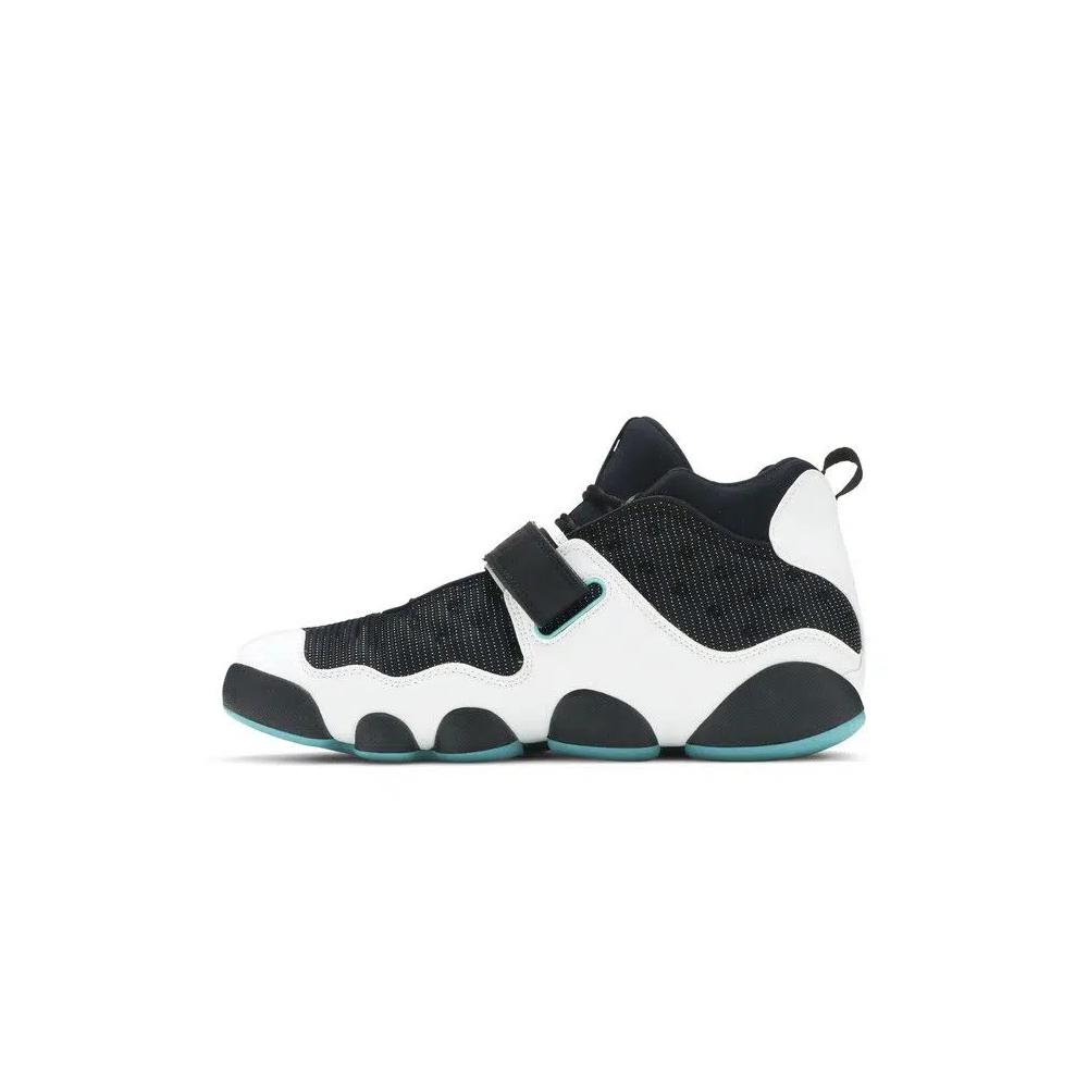 Кроссовки Air Jordan Black Cat 'Black Turbo Green' 3