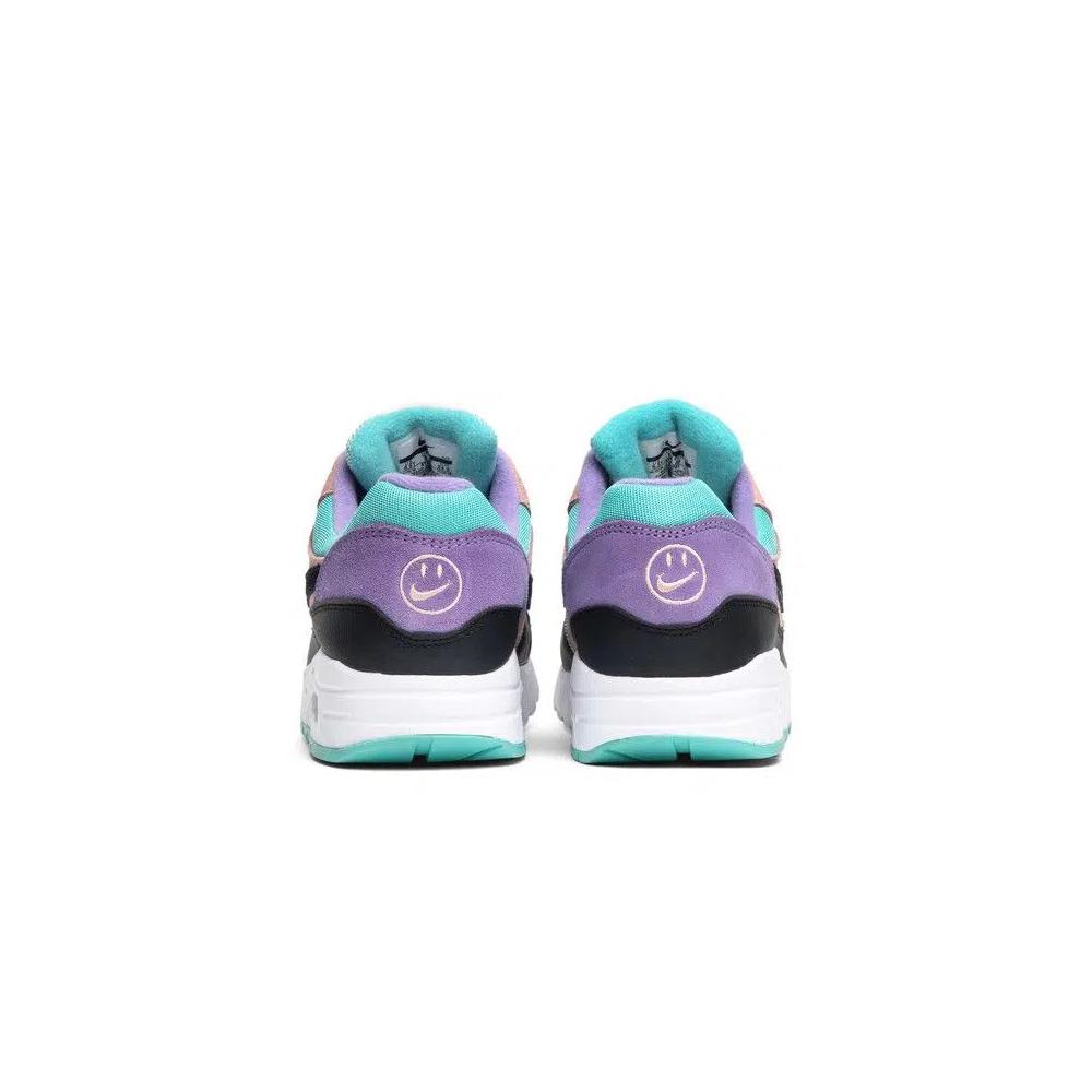 Кроссовки Air Max 1 GS 'Have A Nike Day' 6