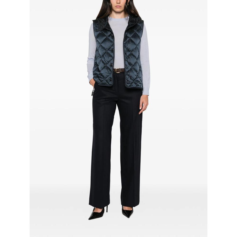 quilted hooded gilet 2