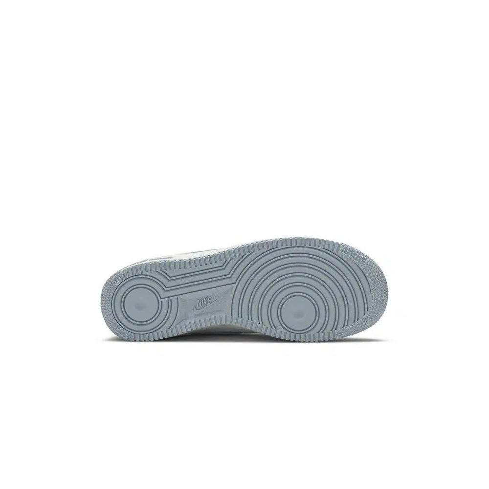 Кроссовки Nike Wmns Air Force 1 Low '07 Patent 'Light Armory Blue' 4