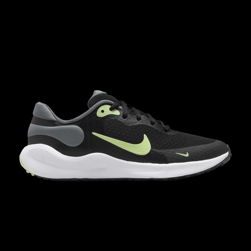 Кроссовки Nike Revolution 7 GS 'Black Barely Volt' 1