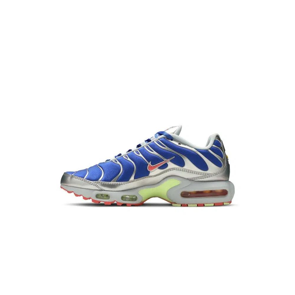 Кроссовки Nike Wmns Air Max Plus 'Ultraman' 3