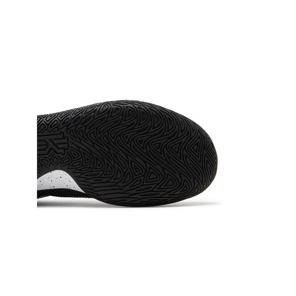 Кроссовки Nike Kyrie Flytrap 4 'Black White' 5
