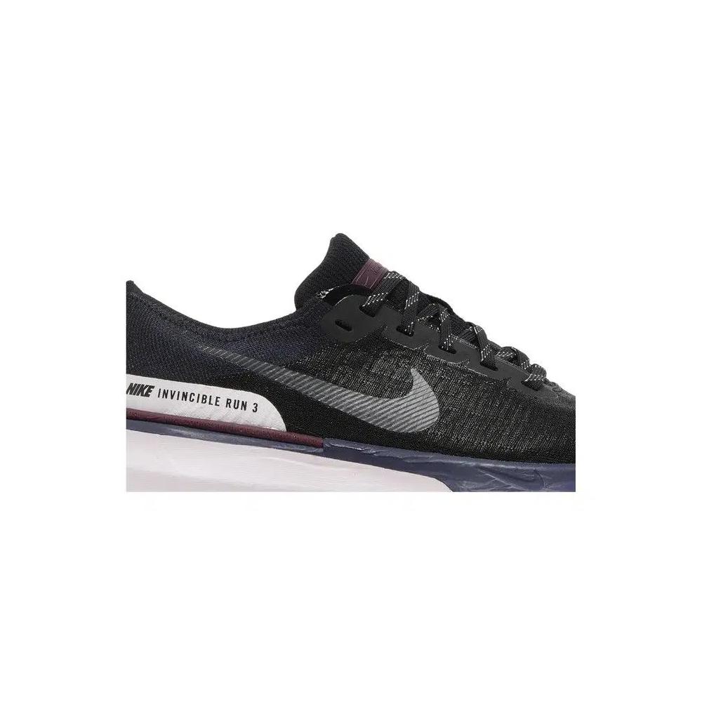 Кроссовки Nike Wmns ZoomX Invincible 3 'Black Iron Grey' 2