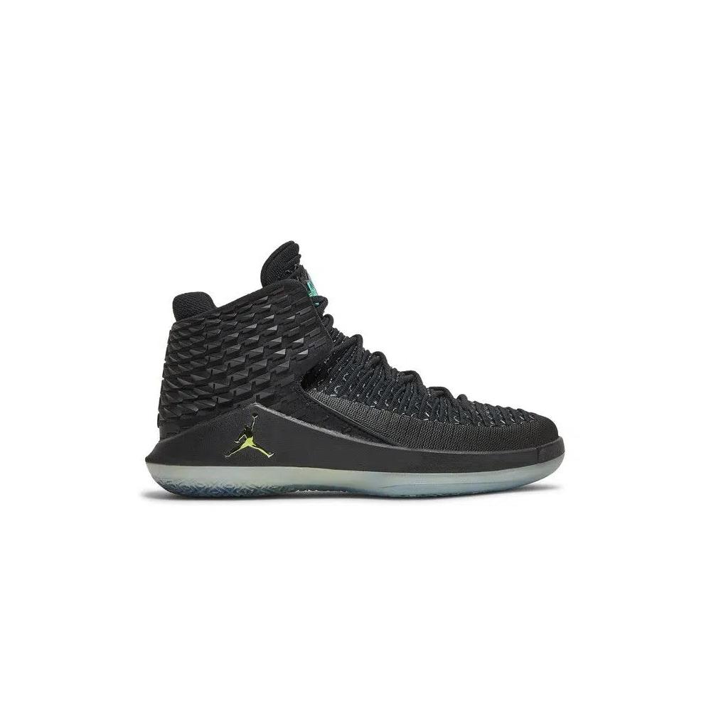 Кроссовки Air Jordan 32 'Black Cat' 1