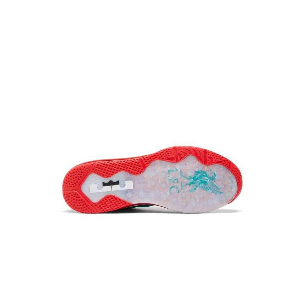 Кроссовки Nike LeBron 9 Low 'Reverse Liverpool' 4