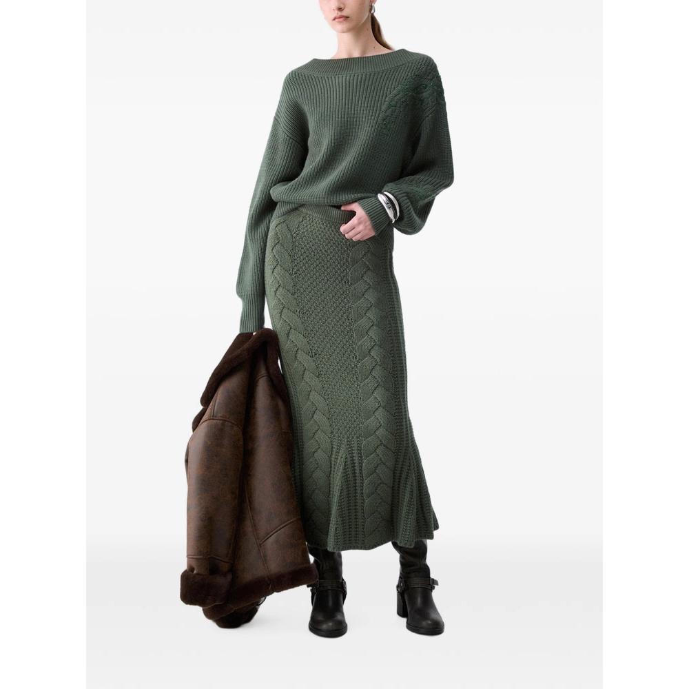 wool sweater with embroidery 2