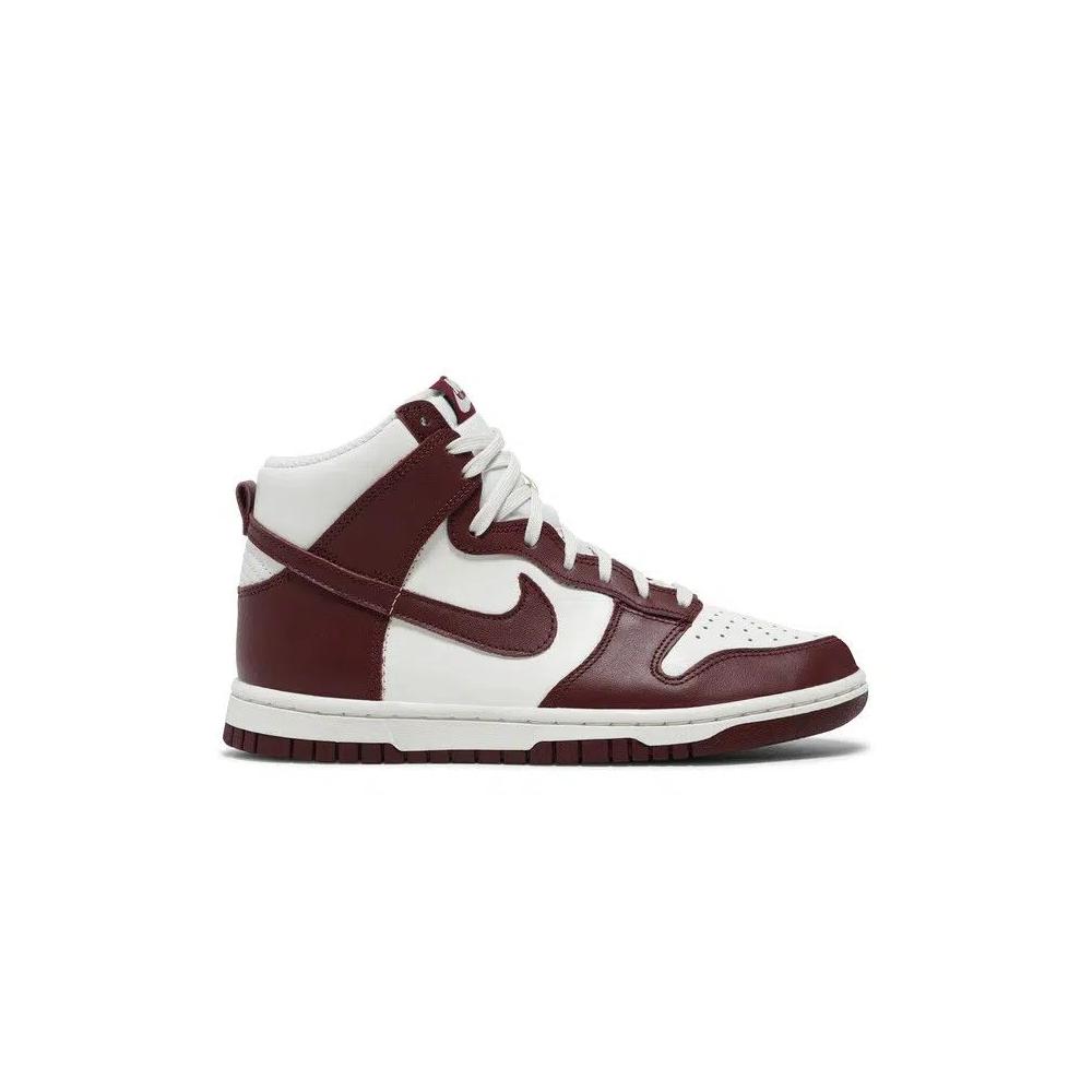 Кроссовки Nike Wmns Dunk High 'Team Red' 1
