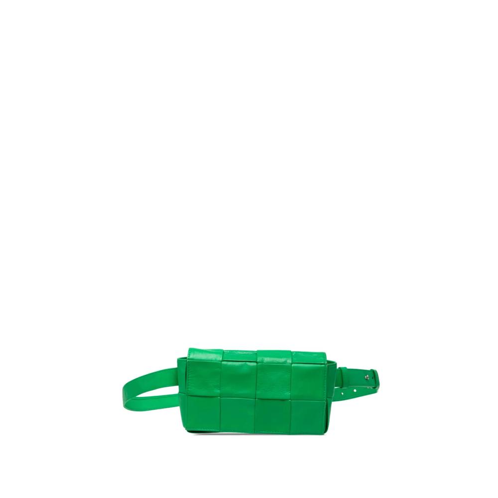 Поясная мини-сумка Paper Calfskin Intrecciato Cassette (2012-2026 годы) 1