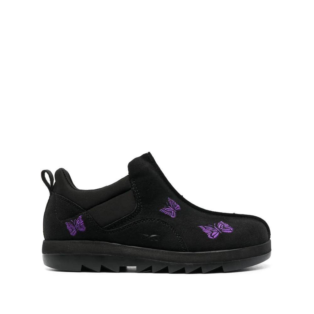 Кроссовки из коллаборации с Needles Beatnik Moc 1