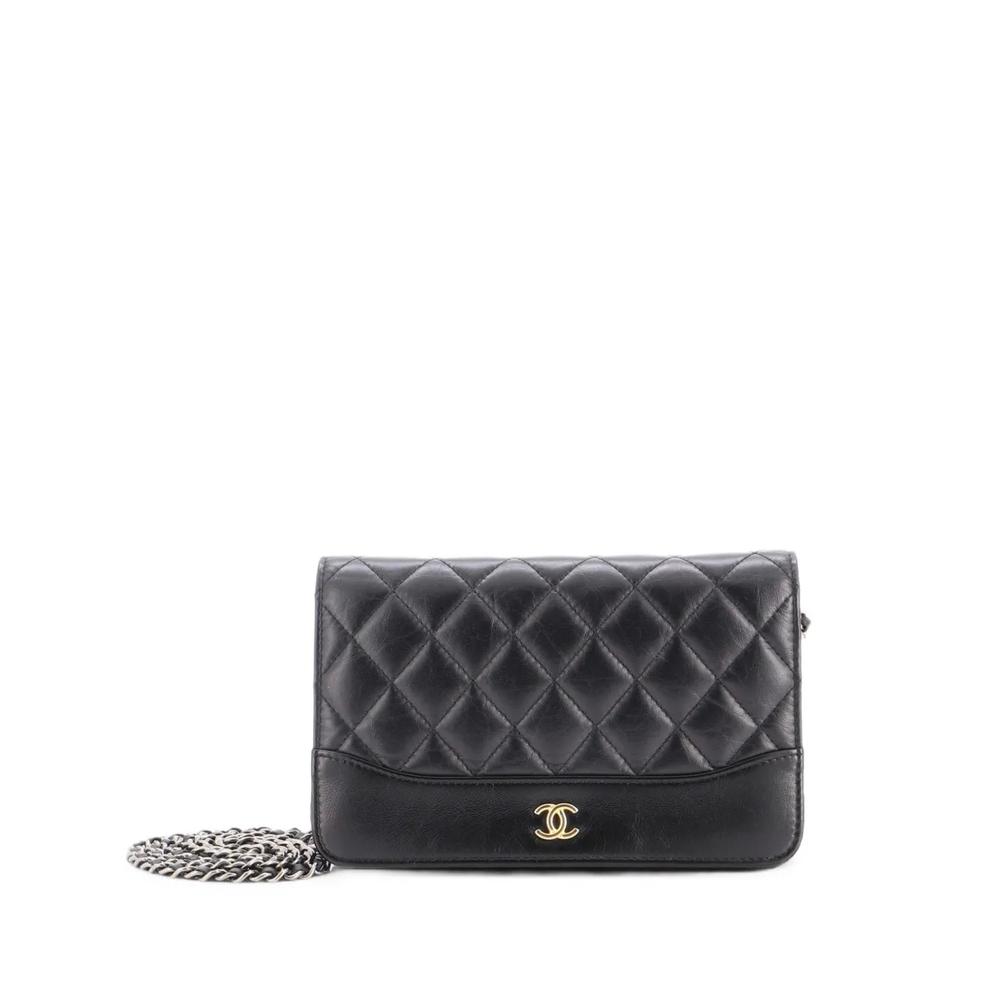 Сумка через плечо Gabrielle Wallet on Chain Quilted Aged Calfskin 1