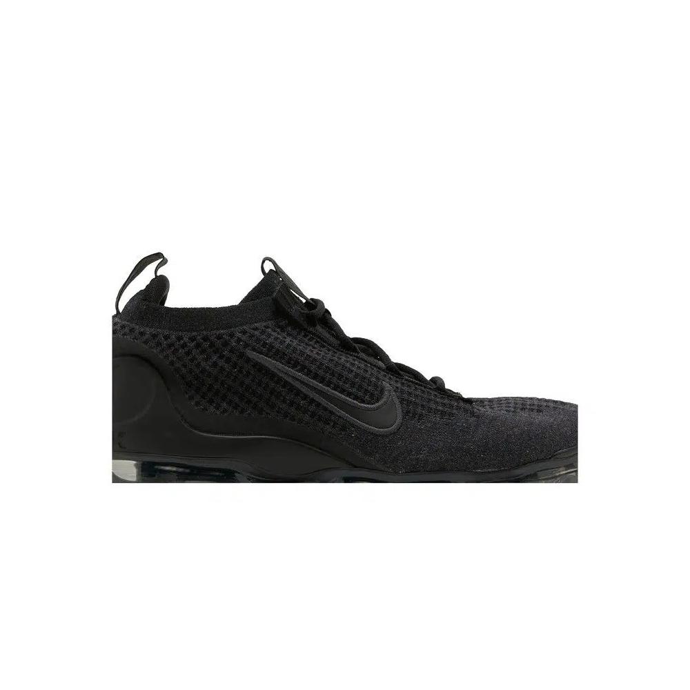 Кроссовки Nike Air VaporMax 2021 Flyknit GS 'Тройной черный' 2