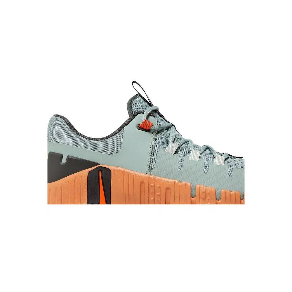 Кроссовки Nike Free Metcon 5 'Mica Green Campfire Orange' 2