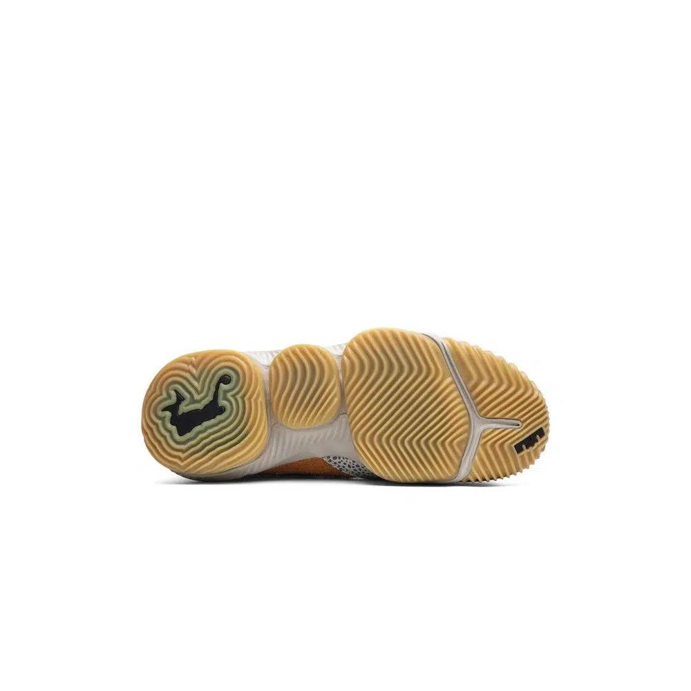 Кроссовки Atmos x Nike LeBron 16 Low 'Safari' 4